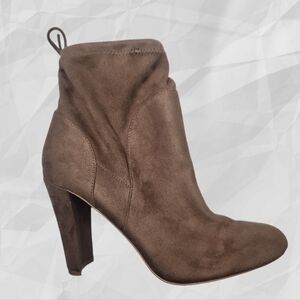 Charles David Soft Stretch Ankle Sock Boots Size 9